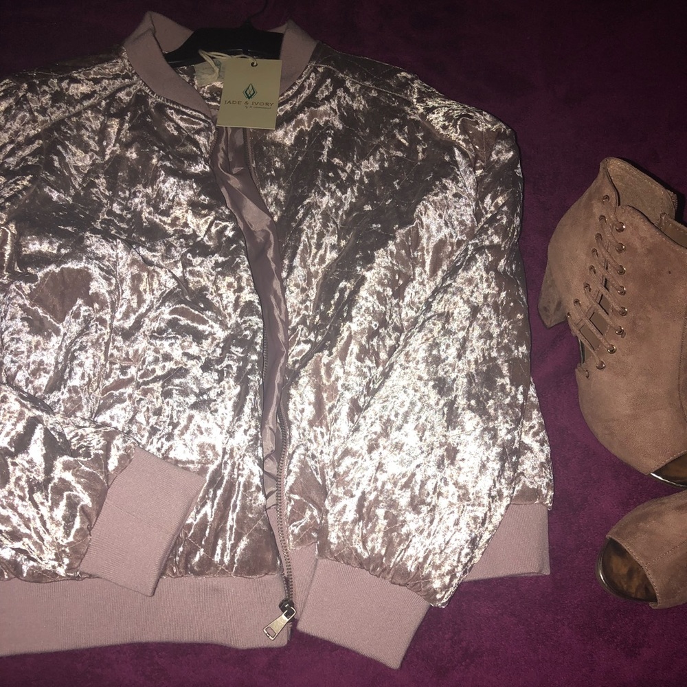 Jacket - Picture 2 of 2